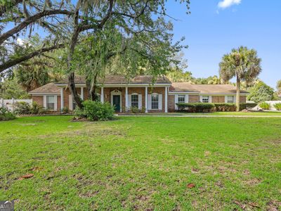 112 Meadows Way
