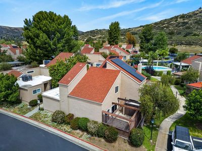 23928 Green Haven Ln