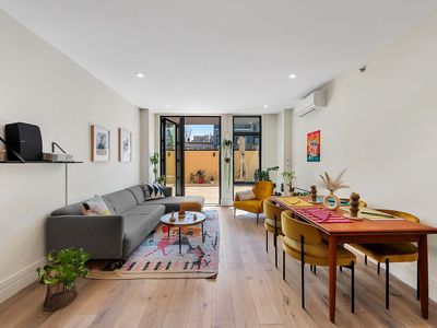 114 Lexington Ave #203