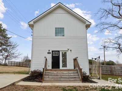305 Wingate Ct