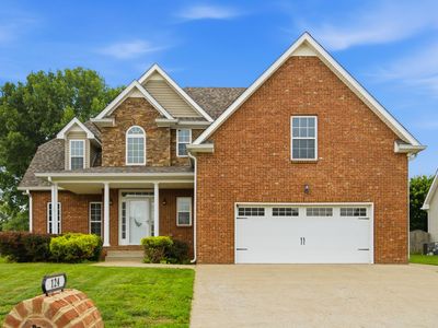 124 Covey Rise Cir