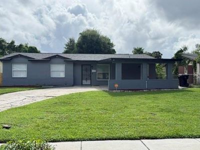 2113 LA DUE COURT