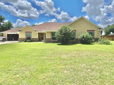 Property at 1005 Terrace Dr, Bangs, TX
