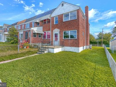 927 Elton Ave