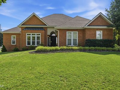 105 Shadowood Dr