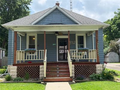 312 E Pleasant St