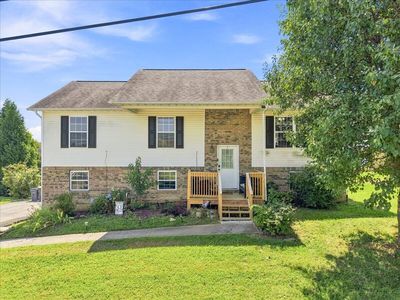 213 Tristan Rd