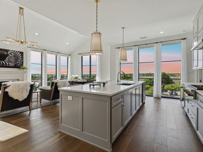 5270 Town And Country Blvd #315