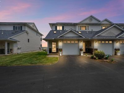 1187 W Lakeshore Dr