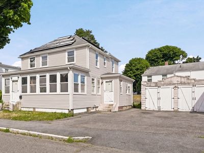 25 Bosson St