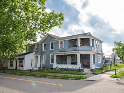 28 Curtis St