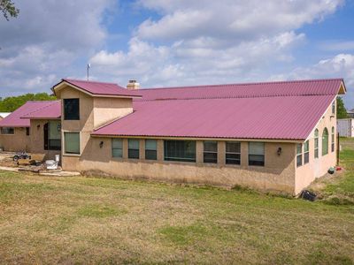 1226 S State Highway 80