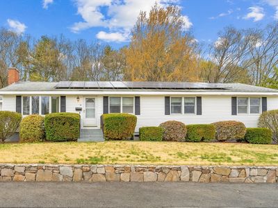 12 Helen Dr