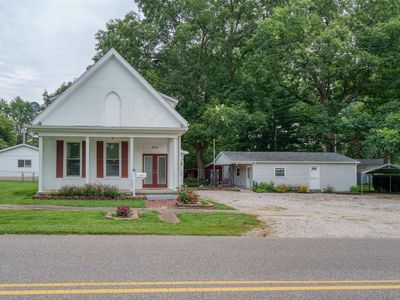 211 N Lincoln Ave