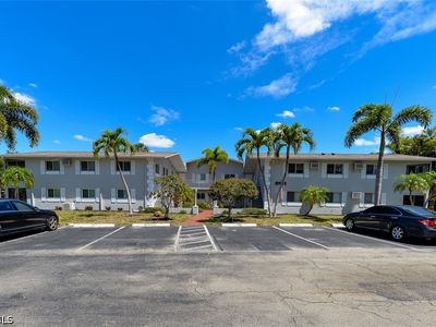 8141 Country Rd Unit 203