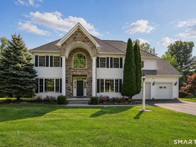 26 Hendrickson Lane