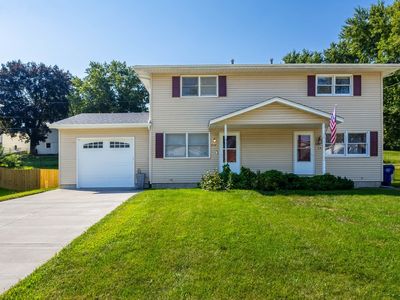 3109 Sunburst Dr