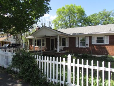 815 Bridgeport Rd