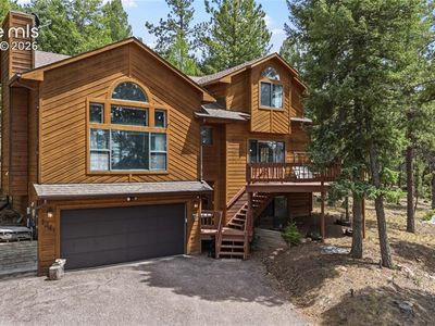 1241 Forest Edge Rd