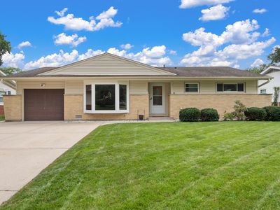 109 Crest Ave