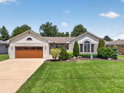 1722 Sharon Rd