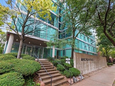 3115 S Michigan Ave APT 301