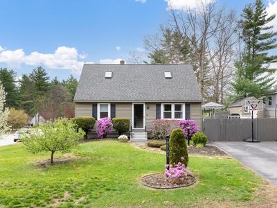 12 Wedgewood Drive