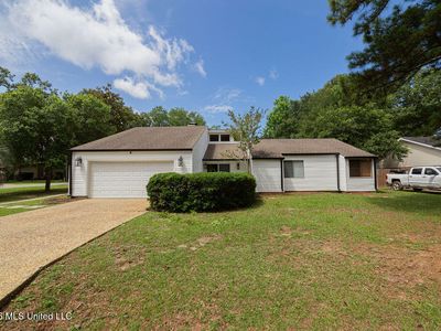5420 Diamondhead Dr E
