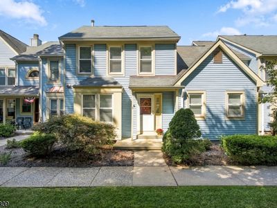 11 Mourning Dove Ct