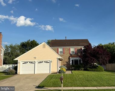 14 White Pine Dr