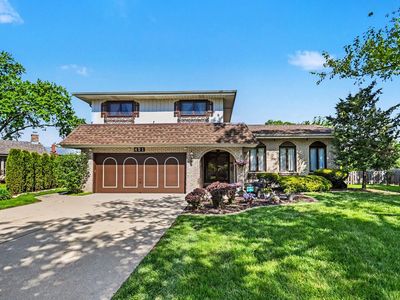 421 E Barclay Ct