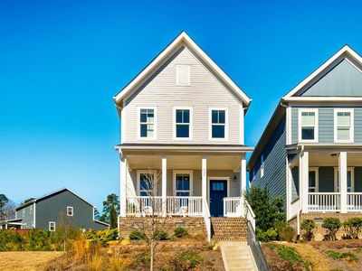 630 Great Ridge Pkwy