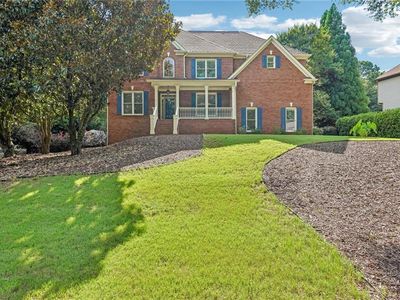 42 Lakecrest Cir