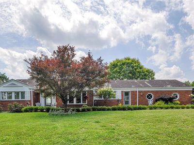 1 Swallow Hill Rd