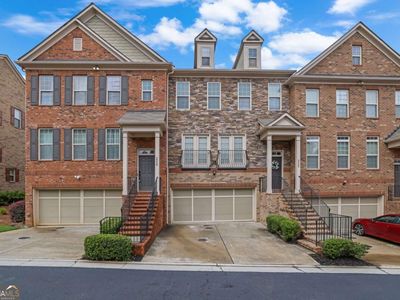 2560 Sibley Dr NE