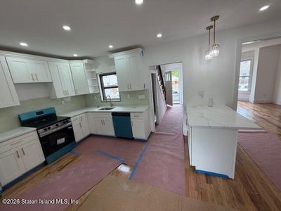 18 Cottage Pl