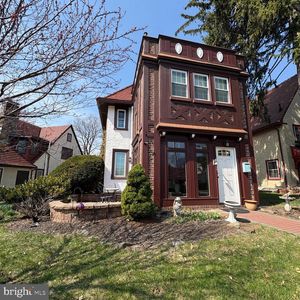 14 Windsor Cir