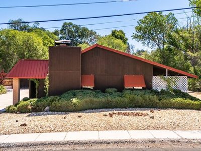 1360 Clough Rd