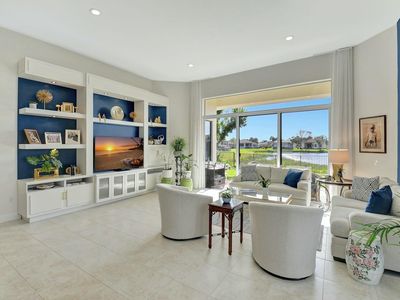 9526 Tivoli Isles Boulevard