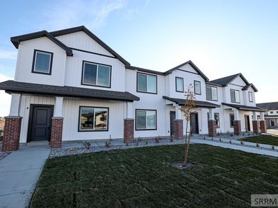 1203 Ashlyn Way #203