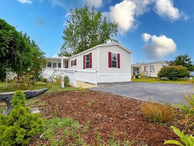 13 Madeline St