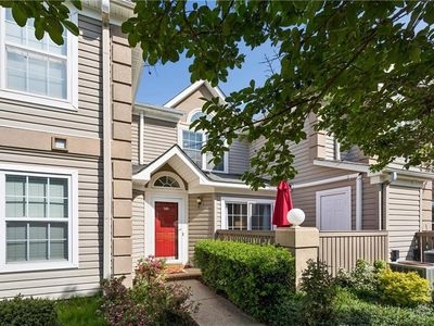 309 Queens Cres
