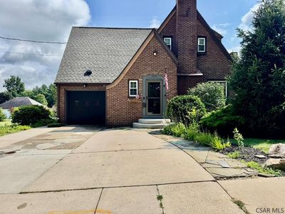 2223 Menoher Blvd