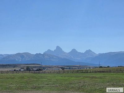 5000 N Highway 33