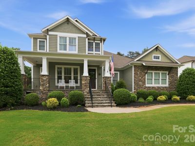 1077 Wessington Manor Ln