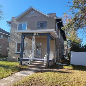 1033 85th Ave W