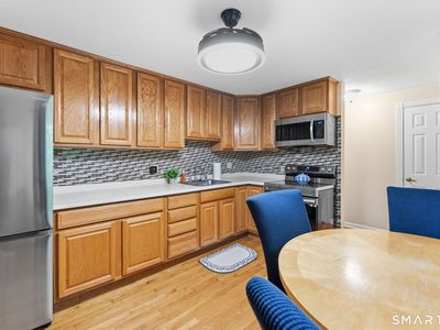 273 Queen Street #13E