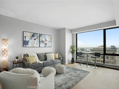 400 S Broadway Ave APT 1702