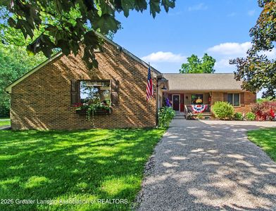 5589 N Territorial Rd E