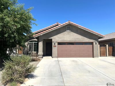 4539 S Agave Ave